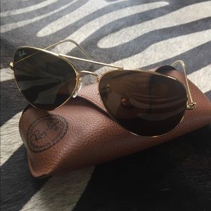 SOLD - Ray Ban Aviator Sunglasses